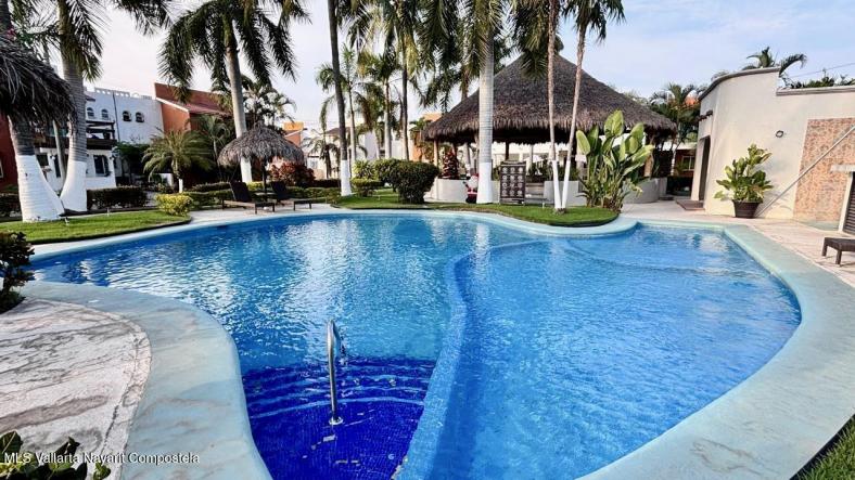 Houses in 38 Circuito Diamante  