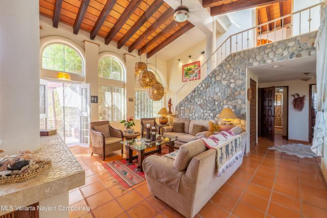 Houses for sale in Litibu