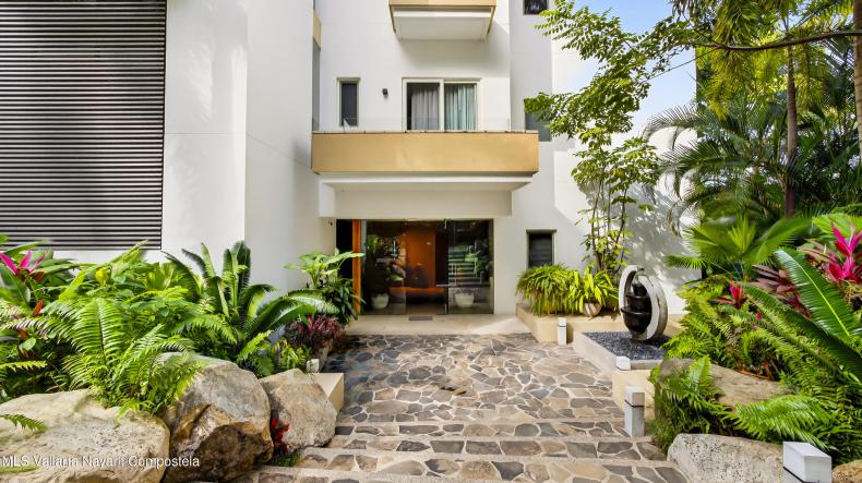 Condos in 9.5 KM Carretera Barra de Navidad  