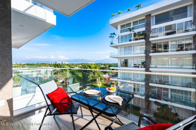 Condos in 101 Paseo de los Cocoteros  