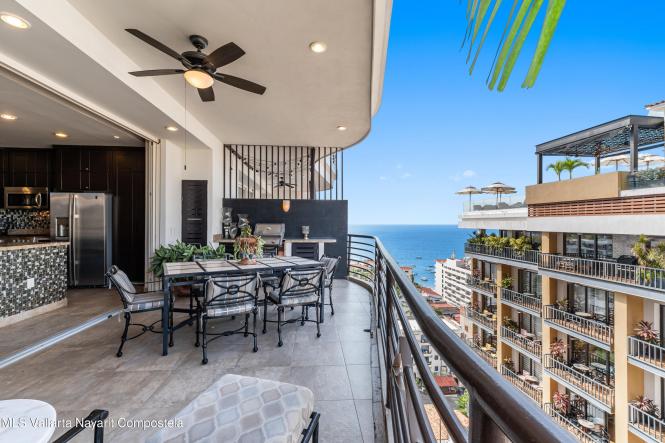 Condos in 180 Pulpito  