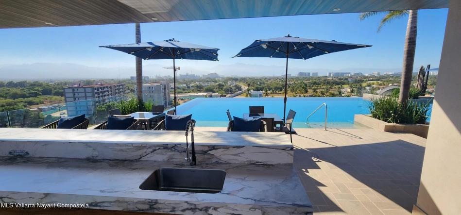 Condos in 61 Avenida Mexico  