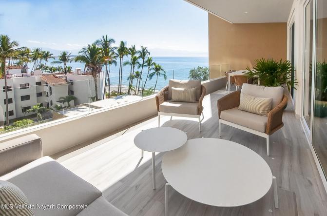 Condos in 829 Avenida de los Picos  