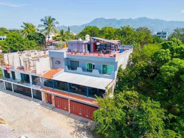 Houses in 416 Benito Juarez  