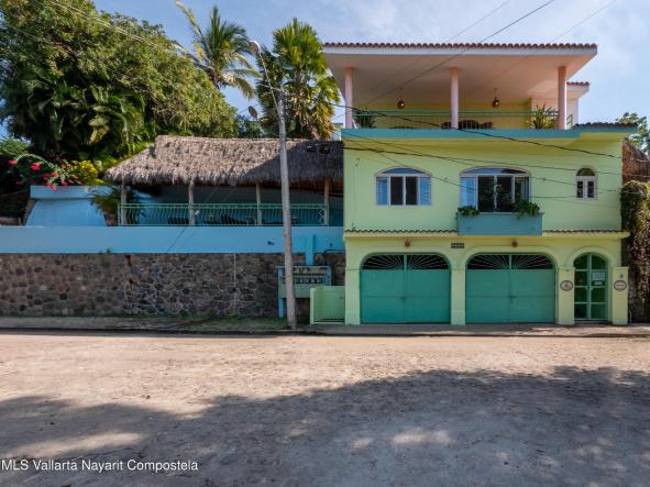 Houses for sale in San Pancho