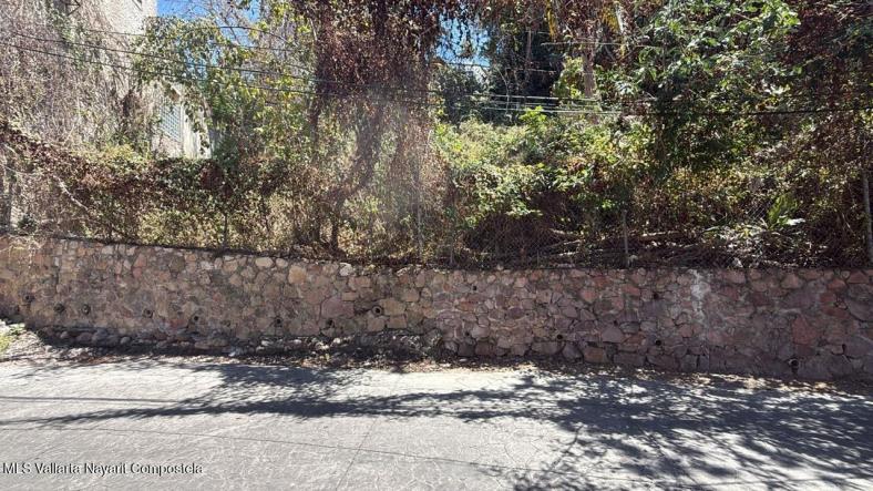 Land in 484 Del Bosque L5 / MZ 484  