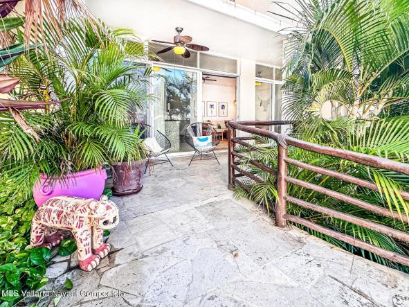 Condos in 132 Av Del Palmar  