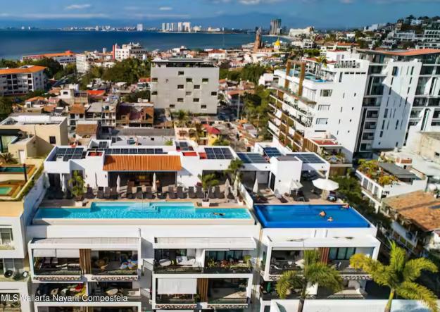 Condos in 277 VENUSTIANO CARRANZA  