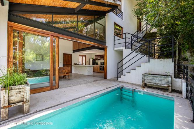 Houses in 5 Sayulita Pol  