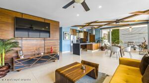 Condos in 6 Benito Juarez  