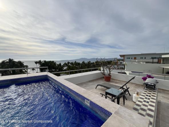 Condos in 111 Paseo de los cocoteros  