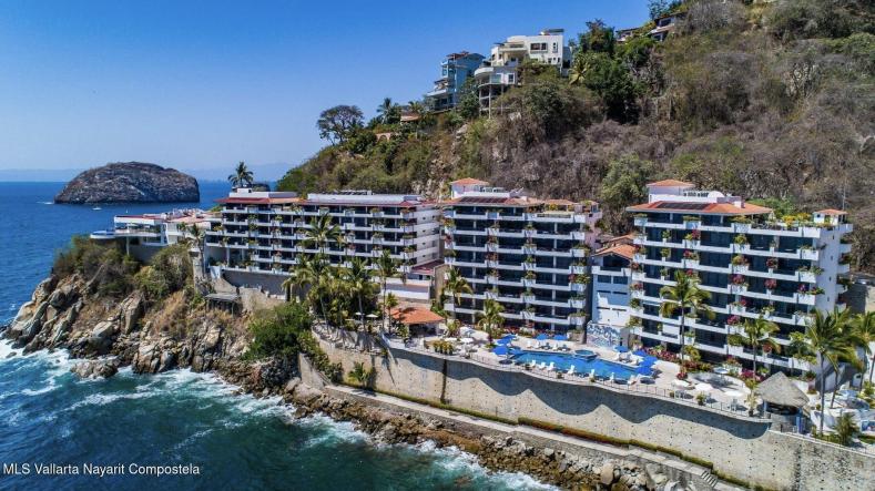 Condos in km 11 Carretera a Barra de Navidad  