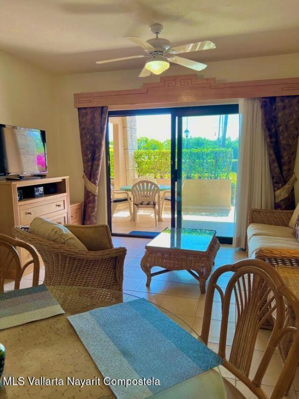 Condos in 87 paseo cocoteros  