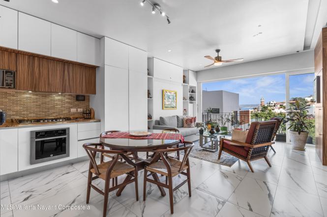 Condos in 193 Insurgentes St 