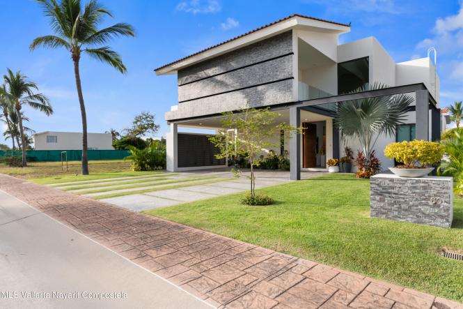 Houses for sale in Nuevo Vallarta West