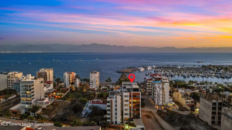 Condos in 11 Gaviotas  