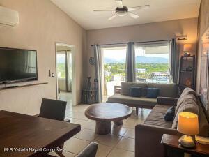 Condos in 114 Gardenias  