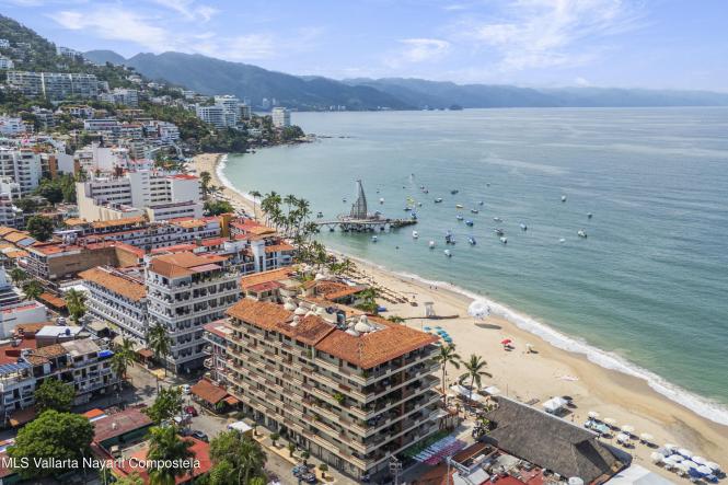 Condos in 246 Olas Altas  