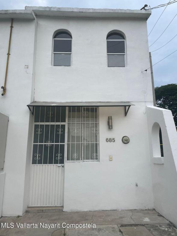 Houses in 685 Mar Mediterraneo  