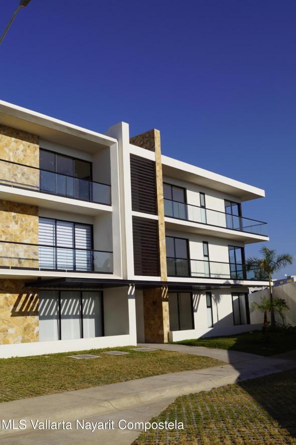 Condos in 5 AV. RINCON DEL CIELO  