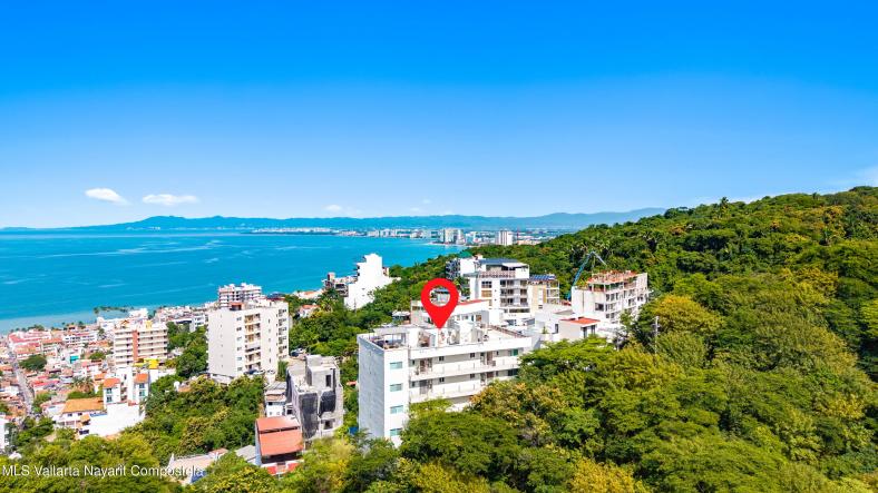 Condos in 584 Privada Allende  