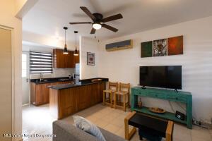 Houses in 7 Gallardete  