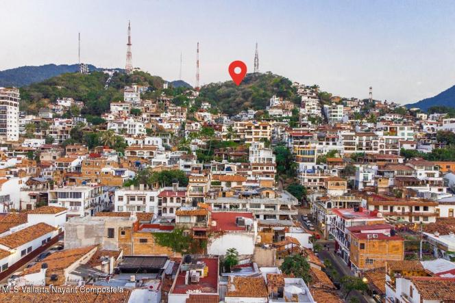 Land in 7 Prolongacion Corona  