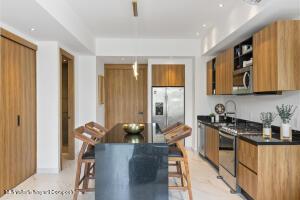 Condos in 336 Av. Mexico  