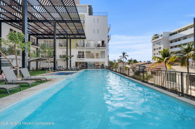 Condos in 84 Lazaro cardenas  