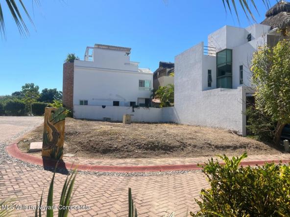 Land in 86 REFUGIO DEL COCODRILO  