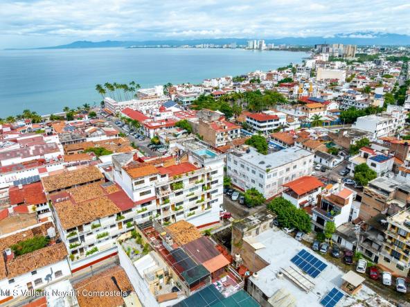 Houses in 880 Calle Gpe. Sanchez  