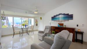 Condos in 393 Pino Suarez  