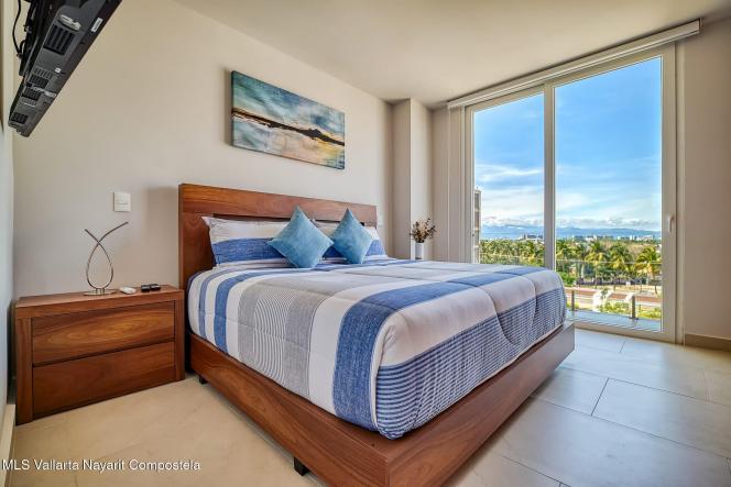 Condos in 5 T 200 Boulevard Nuevo Vallarta  