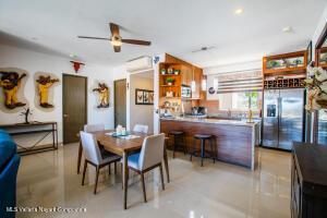 Condos in 500 Ave Mexico  