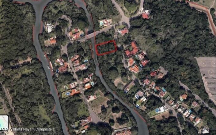 Land in LT1 FRACC2 RETORNO DE LAS MARIPOSAS  