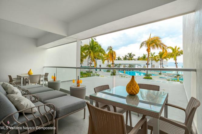 Condos in 171 Febronio Uribe  