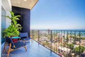 Condos in 166 Francisco I Madero  