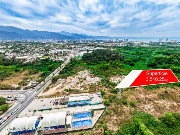 Land in SN Avenida Mexico  