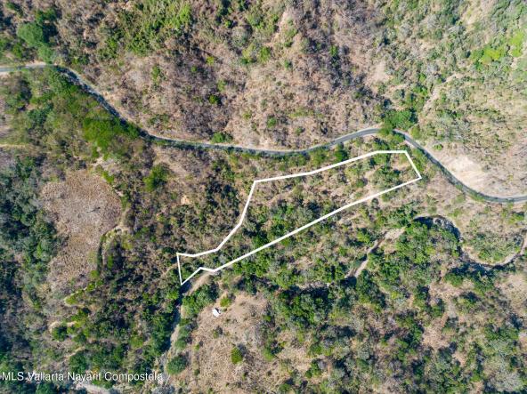 Land in SN Carr. a Sn. Sebastian  