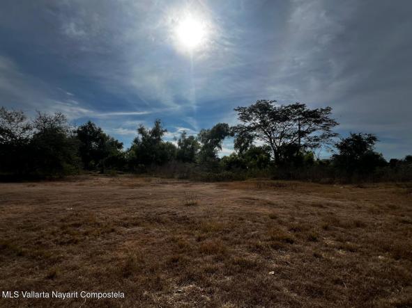 Land for sale in Airport